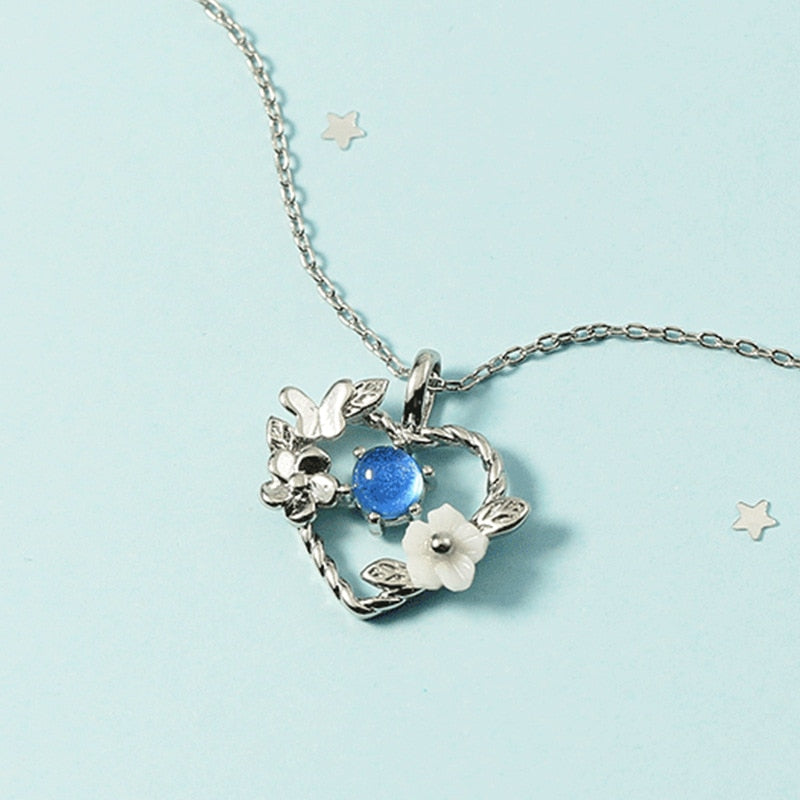 Blue Stone Flower Pendant Necklace